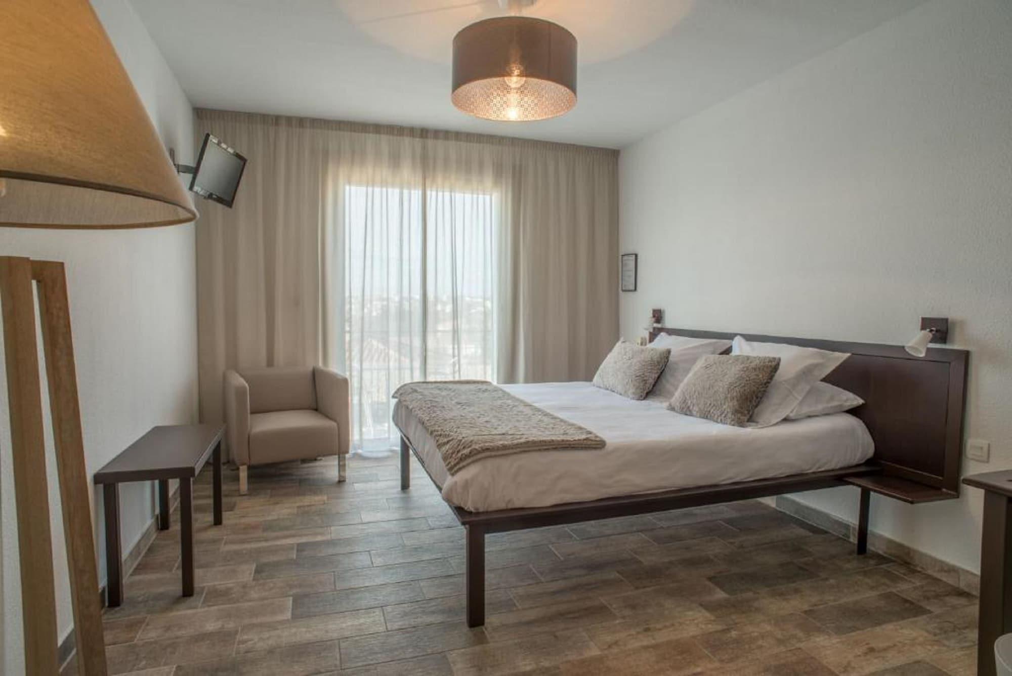 Sure By Western Beziers Le Monestie Hotel
