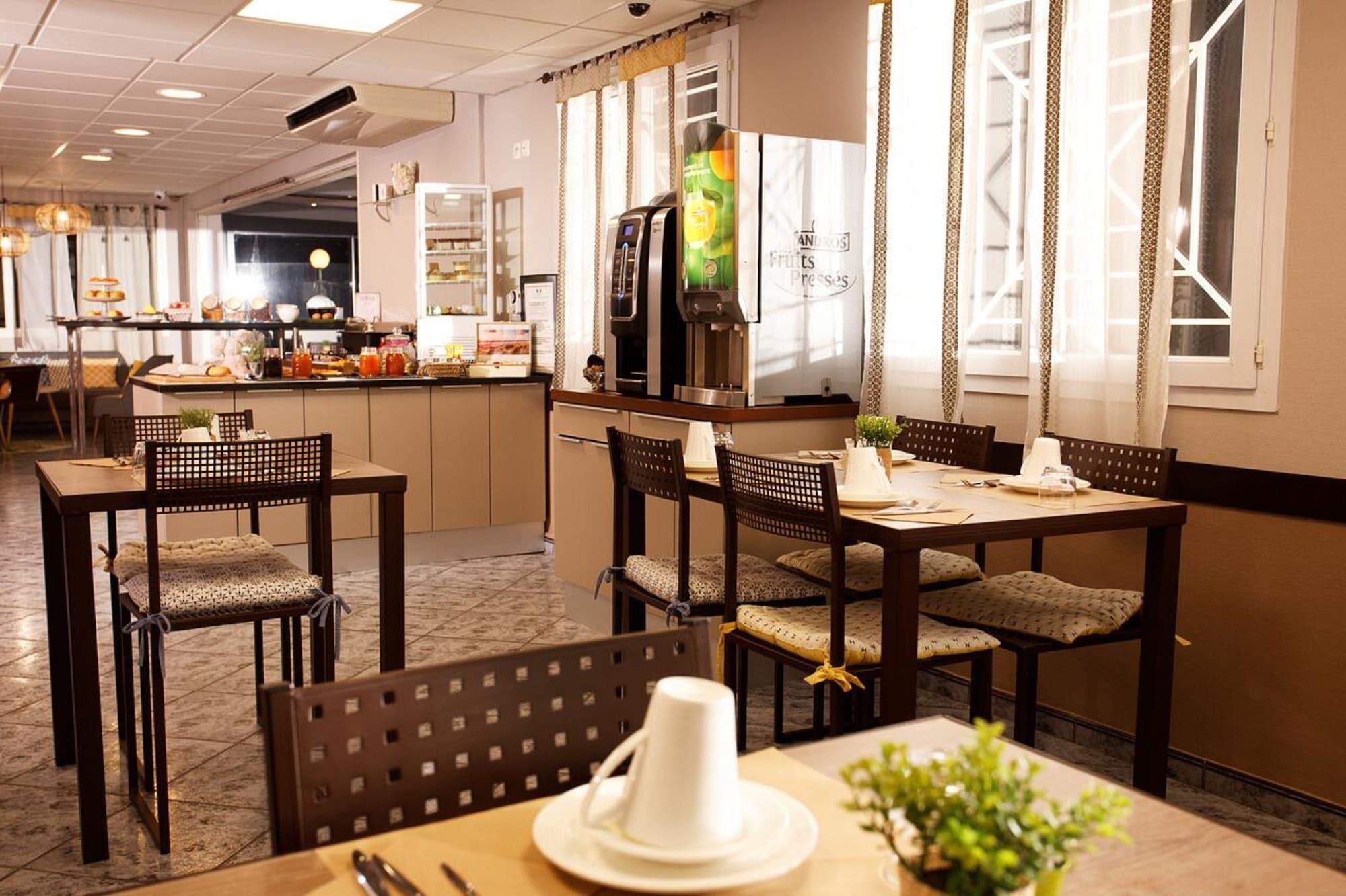 Sure By Western Beziers Le Monestie 3*