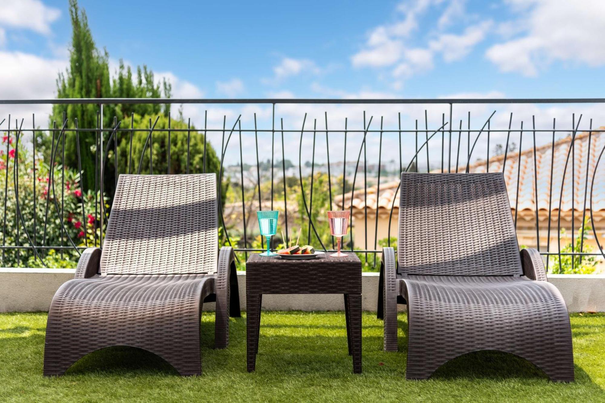 Sure By Western Beziers Le Monestie Hotel 3*